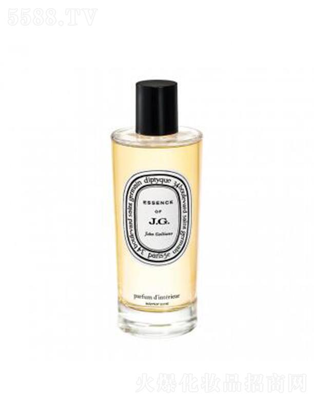 diptyque�҃ȇ��F-�s�������Z