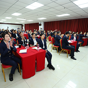 �L������������չ�[�F��������